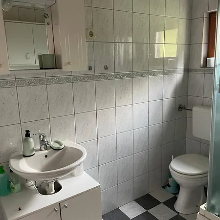 Pocitniska Hisa Sedmakovo - Ob Savinji Tatil Evi *